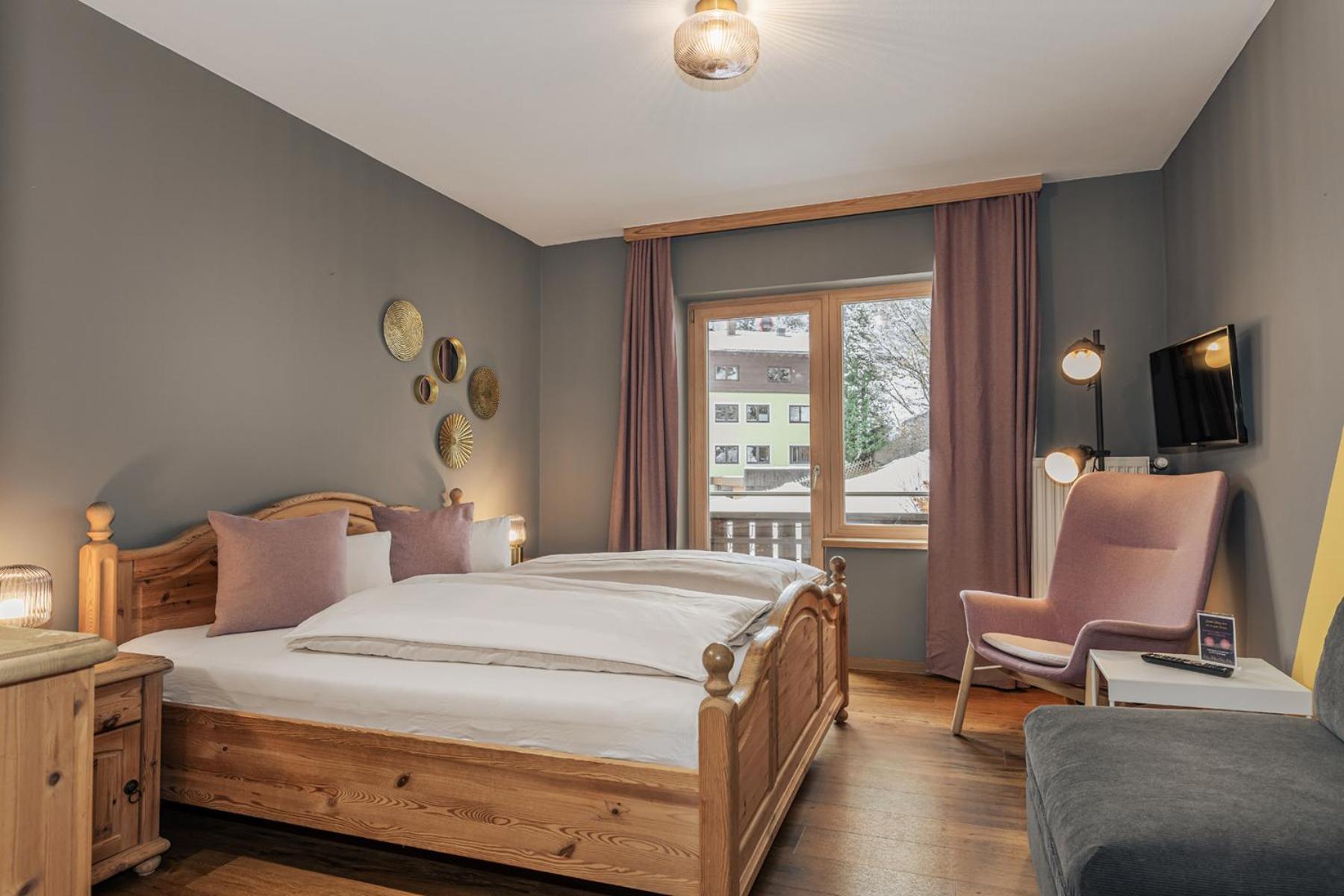 B&B Berglift Direkt An Der Talstation Bad Hofgastein Exterior photo